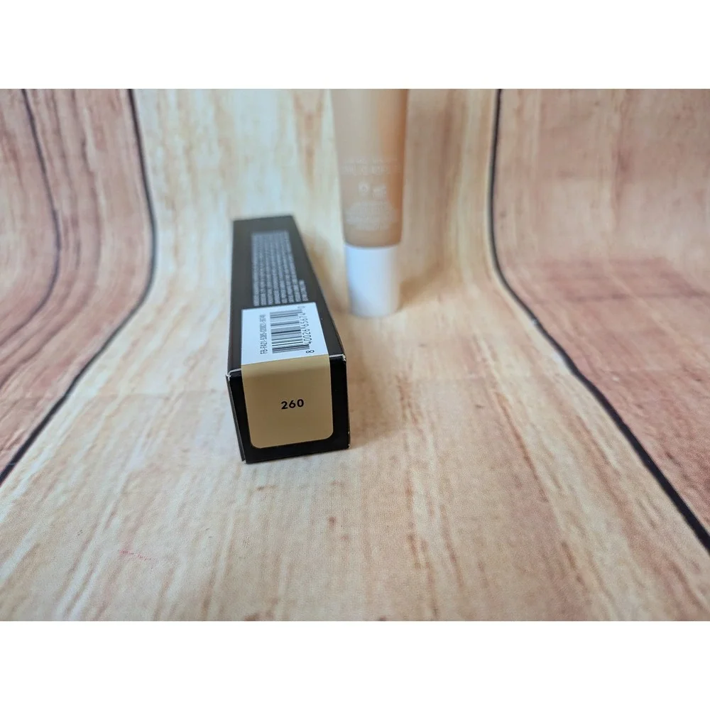 Fenty Beauty‎ By Rihanna Pro Filt'r Soft Matte Longwear Foundation #260 .40 oz